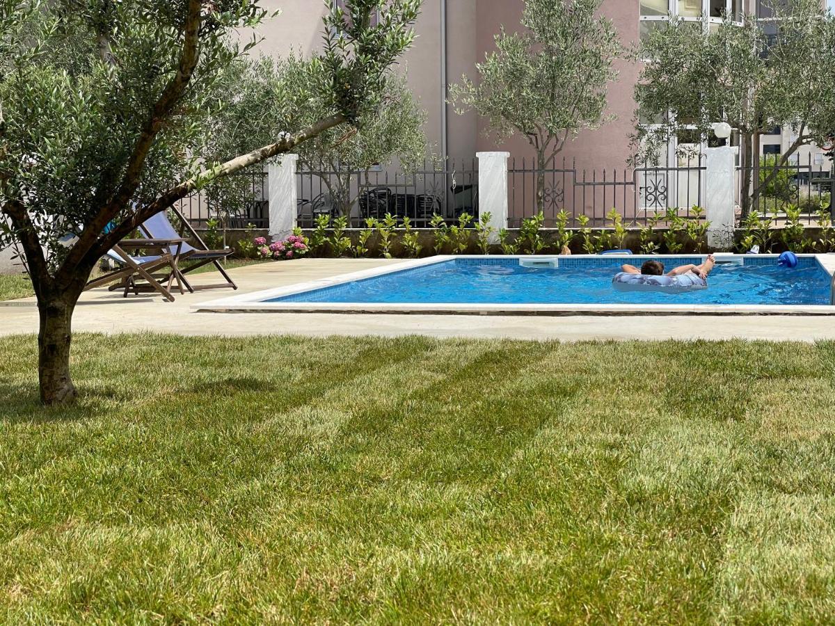 Belami Luxury Apartments อุลซิน ภายนอก รูปภาพ